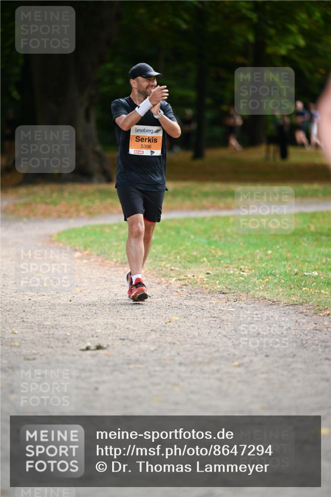 31.08.2025 - 21. Blankeneser Heldenlauf Dr. Thomas Lammeyer http://msf.ph/oto/8647294 31.08.2025 11:21:23 Laufen 5396 meine-sportfotos.de
