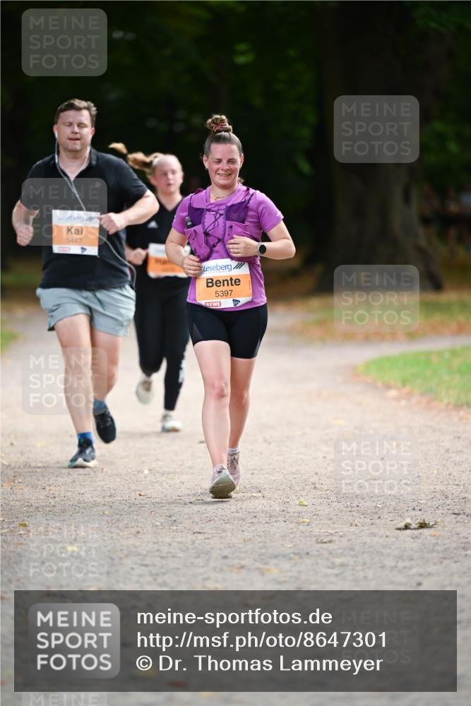 31.08.2025 - 21. Blankeneser Heldenlauf Dr. Thomas Lammeyer http://msf.ph/oto/8647301 31.08.2025 11:21:24 Laufen 4, 5447, 5397 meine-sportfotos.de