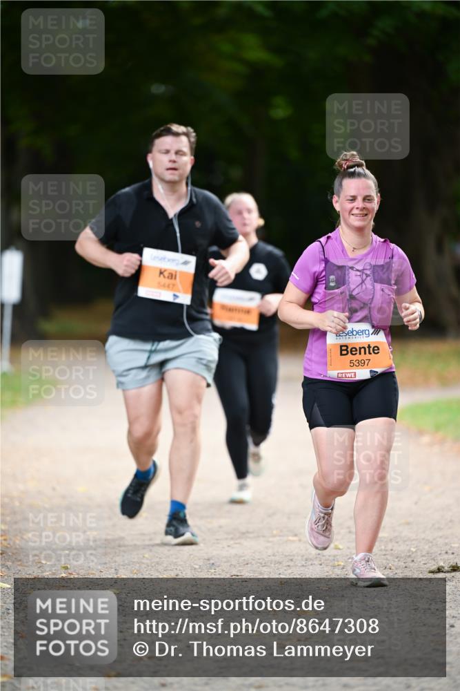 31.08.2025 - 21. Blankeneser Heldenlauf Dr. Thomas Lammeyer http://msf.ph/oto/8647308 31.08.2025 11:21:25 Laufen 5447, 5397 meine-sportfotos.de