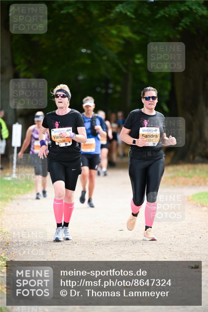 31.08.2025 - 21. Blankeneser Heldenlauf Dr. Thomas Lammeyer http://msf.ph/oto/8647324 31.08.2025 11:21:39 Laufen 5638, 639 meine-sportfotos.de