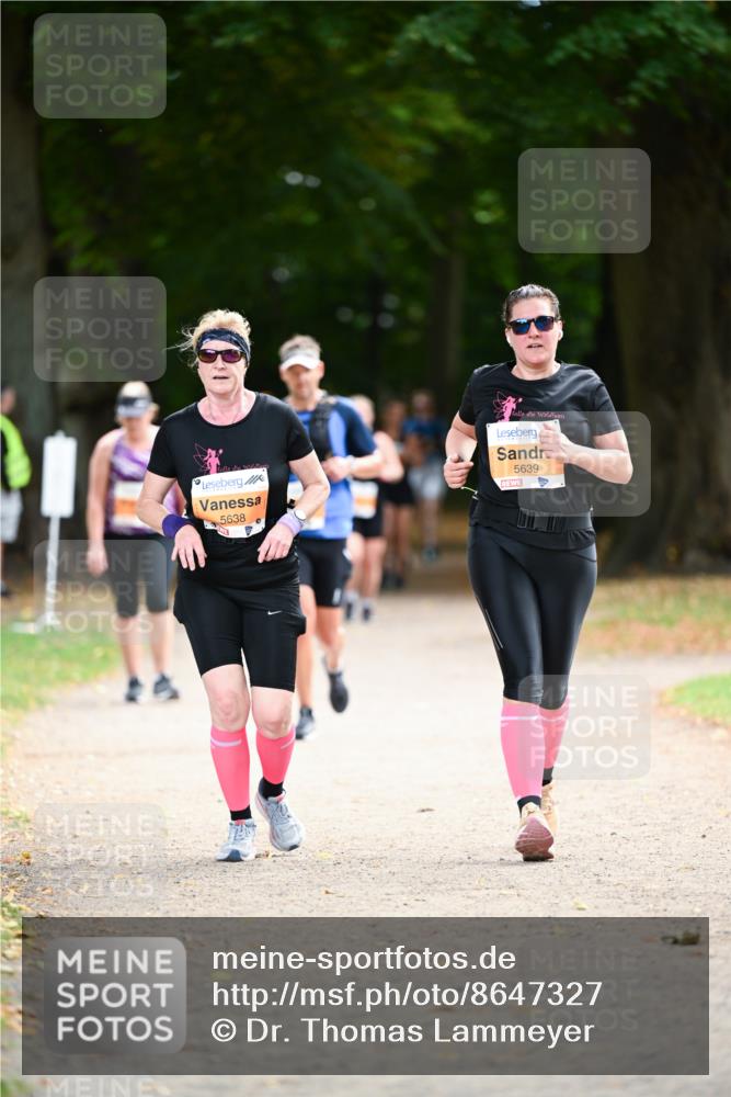 31.08.2025 - 21. Blankeneser Heldenlauf Dr. Thomas Lammeyer http://msf.ph/oto/8647327 31.08.2025 11:21:40 Laufen 5638, 5639 meine-sportfotos.de