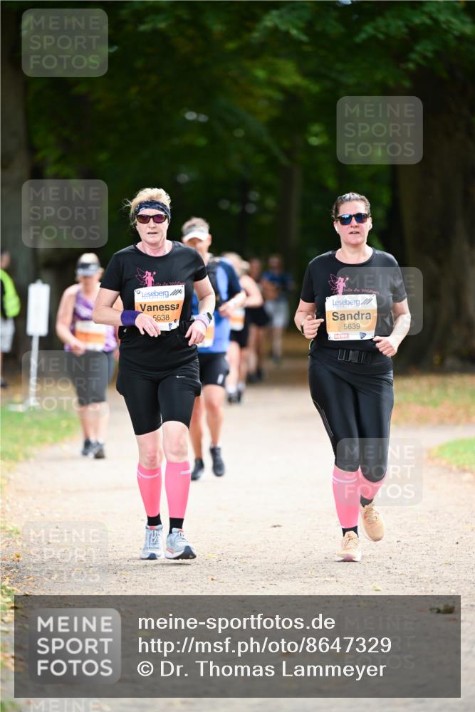 31.08.2025 - 21. Blankeneser Heldenlauf Dr. Thomas Lammeyer http://msf.ph/oto/8647329 31.08.2025 11:21:40 Laufen 5638, 5639 meine-sportfotos.de