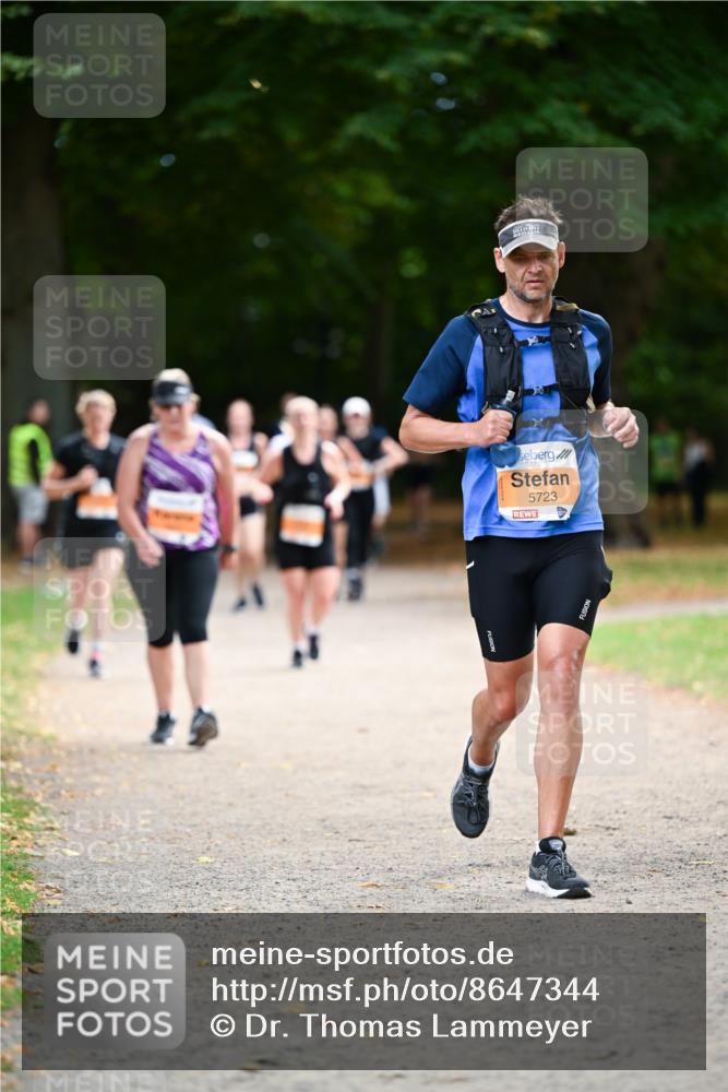 31.08.2025 - 21. Blankeneser Heldenlauf Dr. Thomas Lammeyer http://msf.ph/oto/8647344 31.08.2025 11:21:46 Laufen 5723 meine-sportfotos.de
