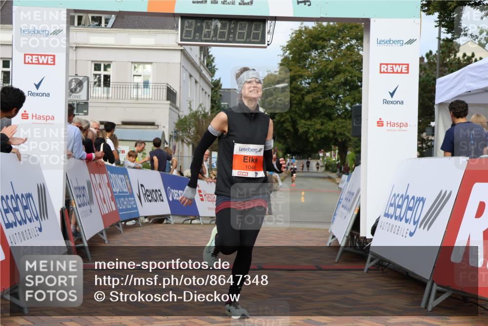 31.08.2025 - 21. Blankeneser Heldenlauf Strokosch-Dieckow http://msf.ph/oto/8647348 31.08.2025 09:49:28 Ziel 1046 meine-sportfotos.de