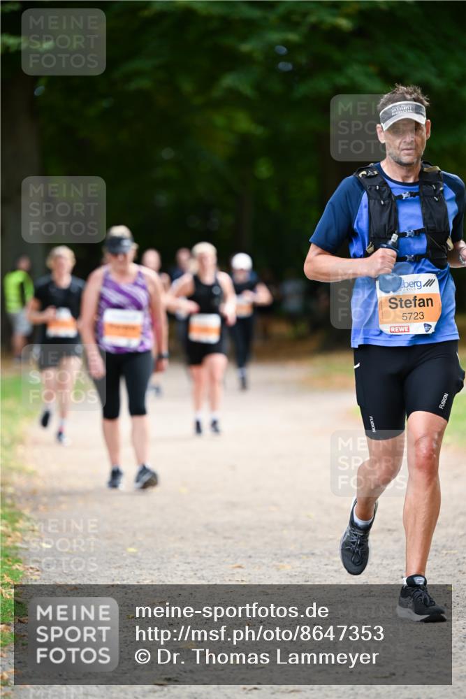 31.08.2025 - 21. Blankeneser Heldenlauf Dr. Thomas Lammeyer http://msf.ph/oto/8647353 31.08.2025 11:21:46 Laufen 5723 meine-sportfotos.de