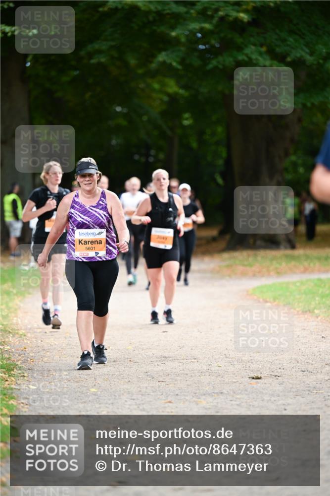 31.08.2025 - 21. Blankeneser Heldenlauf Dr. Thomas Lammeyer http://msf.ph/oto/8647363 31.08.2025 11:21:48 Laufen 5601 meine-sportfotos.de