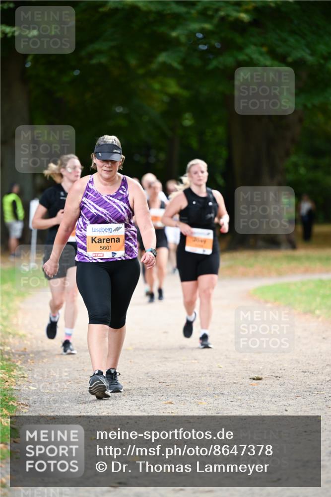 31.08.2025 - 21. Blankeneser Heldenlauf Dr. Thomas Lammeyer http://msf.ph/oto/8647378 31.08.2025 11:21:49 Laufen 5601 meine-sportfotos.de