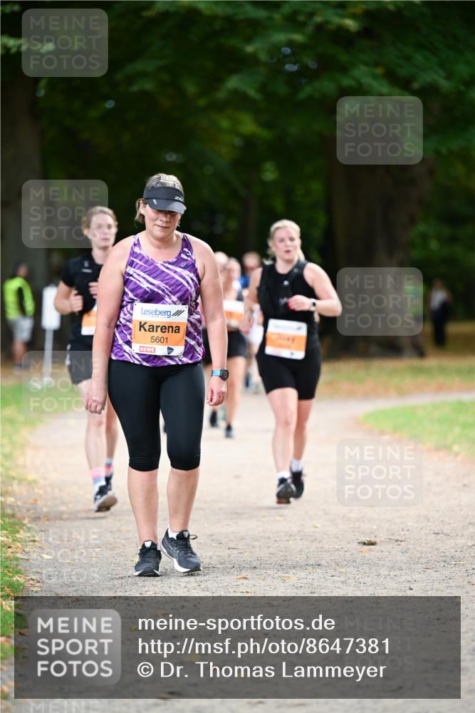 31.08.2025 - 21. Blankeneser Heldenlauf Dr. Thomas Lammeyer http://msf.ph/oto/8647381 31.08.2025 11:21:50 Laufen 5601 meine-sportfotos.de