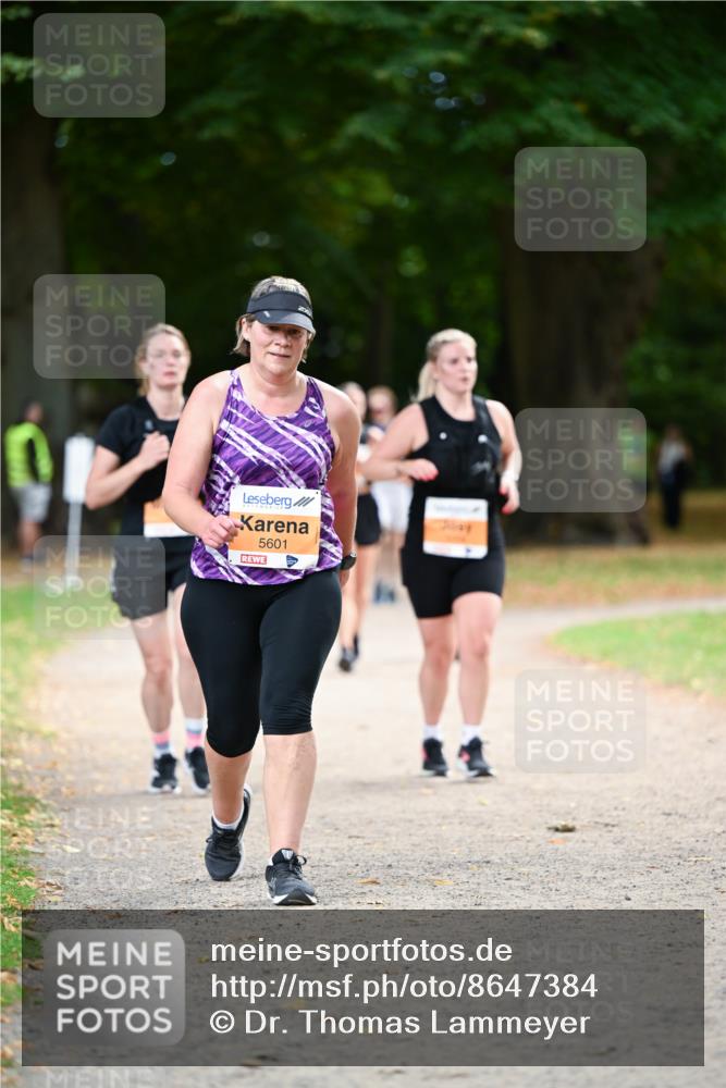 31.08.2025 - 21. Blankeneser Heldenlauf Dr. Thomas Lammeyer http://msf.ph/oto/8647384 31.08.2025 11:21:50 Laufen 5601 meine-sportfotos.de