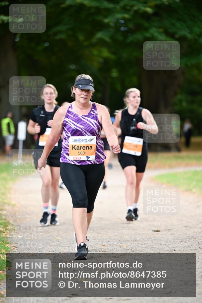 31.08.2025 - 21. Blankeneser Heldenlauf Dr. Thomas Lammeyer http://msf.ph/oto/8647385 31.08.2025 11:21:50 Laufen 5601 meine-sportfotos.de