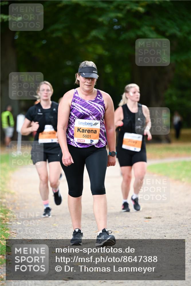 31.08.2025 - 21. Blankeneser Heldenlauf Dr. Thomas Lammeyer http://msf.ph/oto/8647388 31.08.2025 11:21:51 Laufen 5601 meine-sportfotos.de