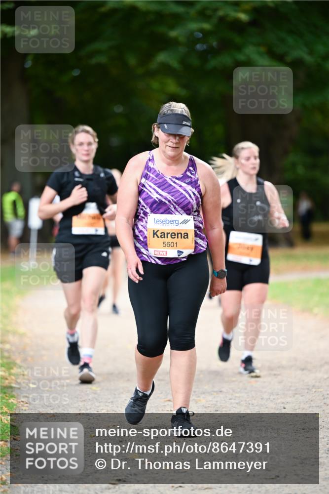 31.08.2025 - 21. Blankeneser Heldenlauf Dr. Thomas Lammeyer http://msf.ph/oto/8647391 31.08.2025 11:21:51 Laufen 5601 meine-sportfotos.de