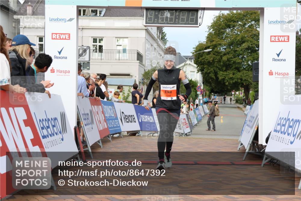 31.08.2025 - 21. Blankeneser Heldenlauf Strokosch-Dieckow http://msf.ph/oto/8647392 31.08.2025 09:49:27 Ziel 1046 meine-sportfotos.de