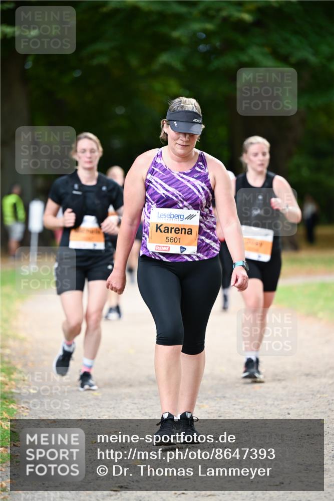 31.08.2025 - 21. Blankeneser Heldenlauf Dr. Thomas Lammeyer http://msf.ph/oto/8647393 31.08.2025 11:21:51 Laufen 32, 5601 meine-sportfotos.de