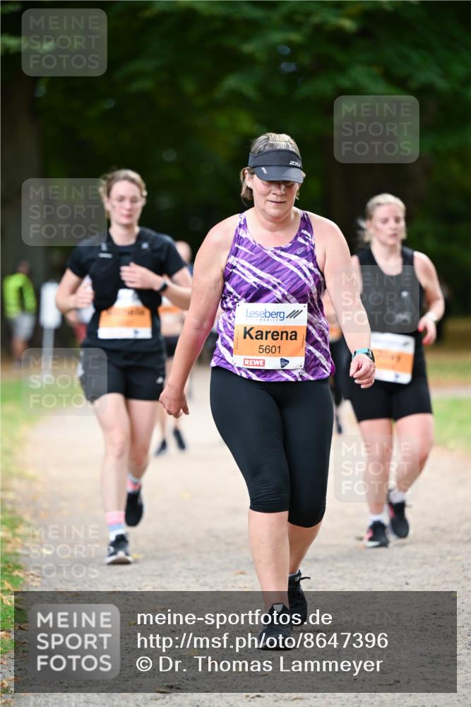 31.08.2025 - 21. Blankeneser Heldenlauf Dr. Thomas Lammeyer http://msf.ph/oto/8647396 31.08.2025 11:21:51 Laufen 5601 meine-sportfotos.de