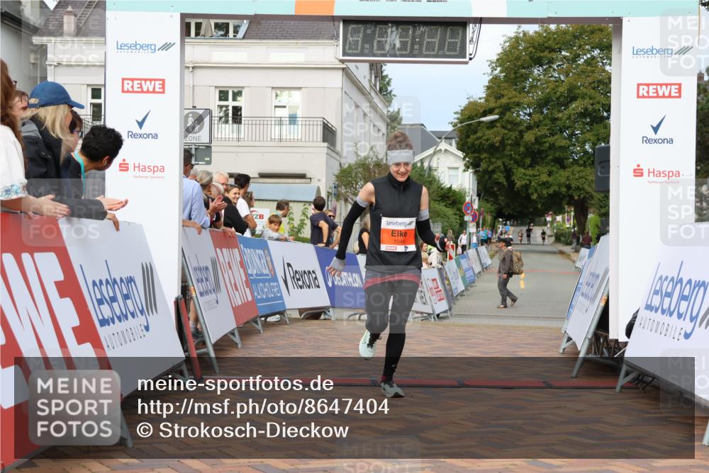 31.08.2025 - 21. Blankeneser Heldenlauf Strokosch-Dieckow http://msf.ph/oto/8647404 31.08.2025 09:49:27 Ziel 1046 meine-sportfotos.de