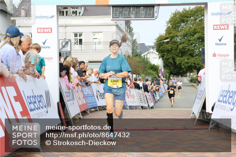 31.08.2025 - 21. Blankeneser Heldenlauf Strokosch-Dieckow http://msf.ph/oto/8647432 31.08.2025 10:19:21 Ziel 2710, 2474 meine-sportfotos.de