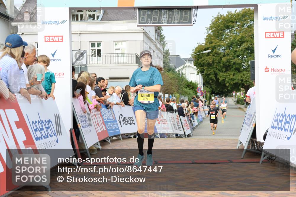 31.08.2025 - 21. Blankeneser Heldenlauf Strokosch-Dieckow http://msf.ph/oto/8647447 31.08.2025 10:19:21 Ziel 2710, 2474 meine-sportfotos.de
