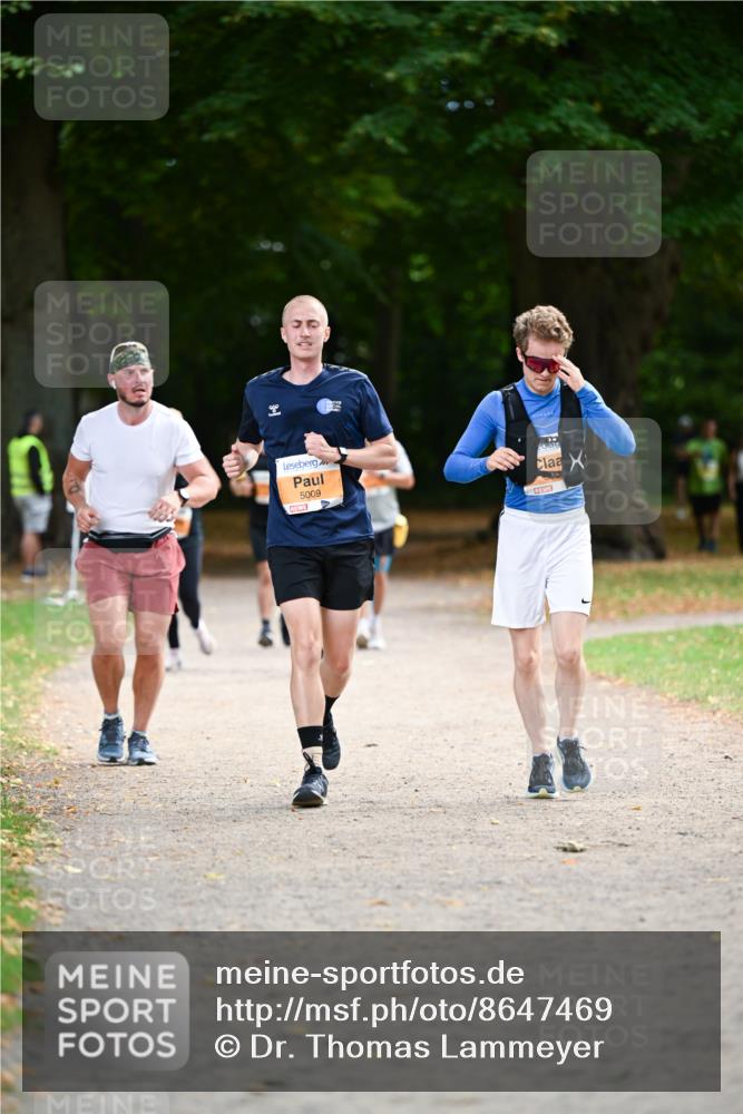31.08.2025 - 21. Blankeneser Heldenlauf Dr. Thomas Lammeyer http://msf.ph/oto/8647469 31.08.2025 11:21:59 Laufen 5009 meine-sportfotos.de