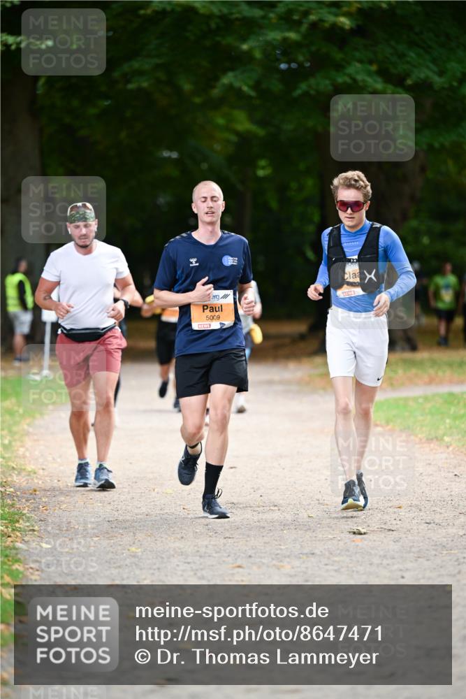 31.08.2025 - 21. Blankeneser Heldenlauf Dr. Thomas Lammeyer http://msf.ph/oto/8647471 31.08.2025 11:21:59 Laufen 5009 meine-sportfotos.de