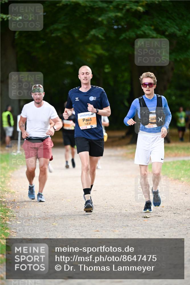 31.08.2025 - 21. Blankeneser Heldenlauf Dr. Thomas Lammeyer http://msf.ph/oto/8647475 31.08.2025 11:21:59 Laufen 5009 meine-sportfotos.de