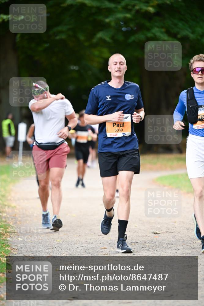 31.08.2025 - 21. Blankeneser Heldenlauf Dr. Thomas Lammeyer http://msf.ph/oto/8647487 31.08.2025 11:22:01 Laufen 5009 meine-sportfotos.de