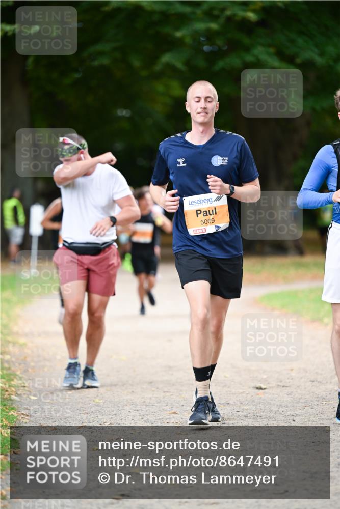31.08.2025 - 21. Blankeneser Heldenlauf Dr. Thomas Lammeyer http://msf.ph/oto/8647491 31.08.2025 11:22:01 Laufen 18, 5009 meine-sportfotos.de