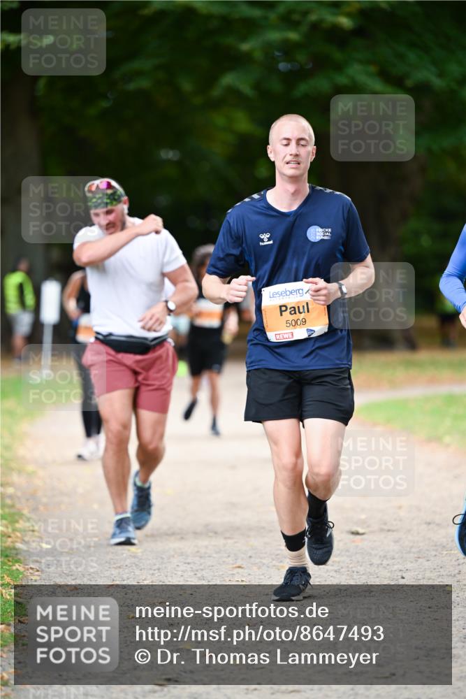 31.08.2025 - 21. Blankeneser Heldenlauf Dr. Thomas Lammeyer http://msf.ph/oto/8647493 31.08.2025 11:22:01 Laufen 5009 meine-sportfotos.de