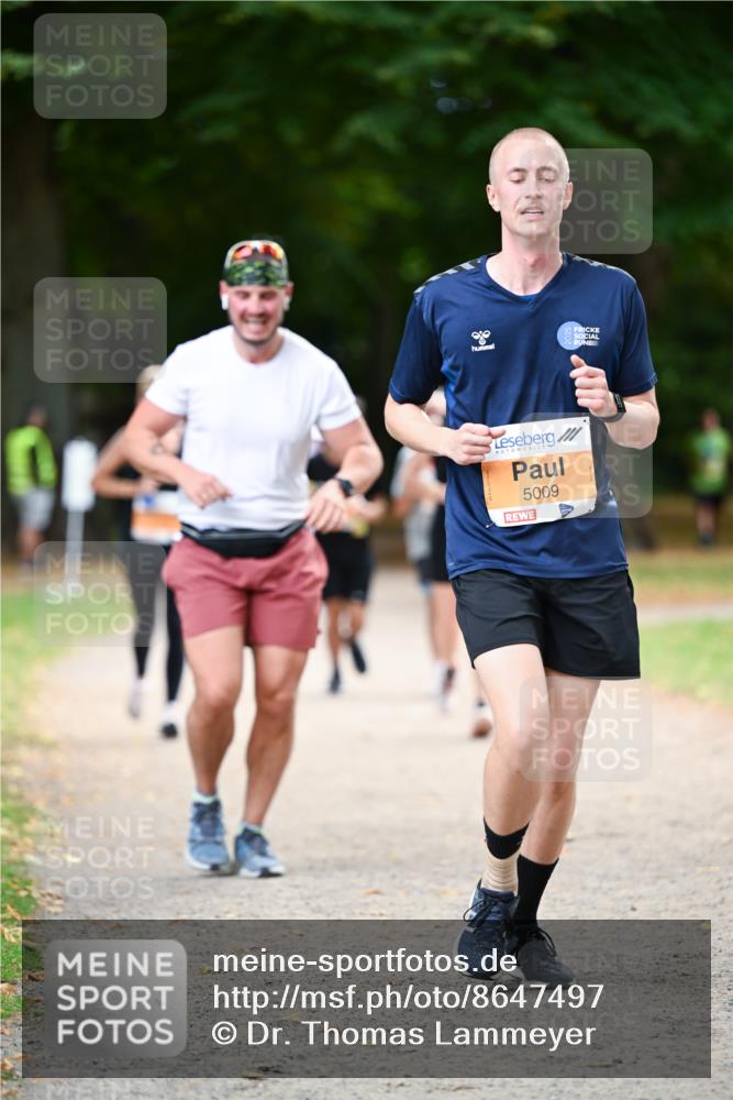 31.08.2025 - 21. Blankeneser Heldenlauf Dr. Thomas Lammeyer http://msf.ph/oto/8647497 31.08.2025 11:22:02 Laufen 5009 meine-sportfotos.de