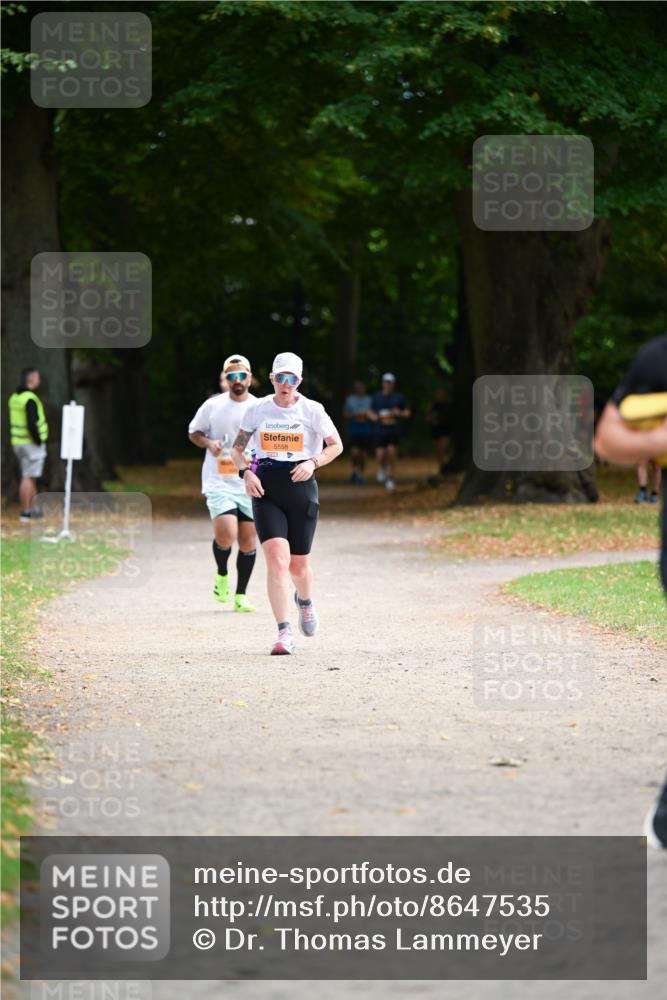 31.08.2025 - 21. Blankeneser Heldenlauf Dr. Thomas Lammeyer http://msf.ph/oto/8647535 31.08.2025 11:22:08 Laufen 5558 meine-sportfotos.de