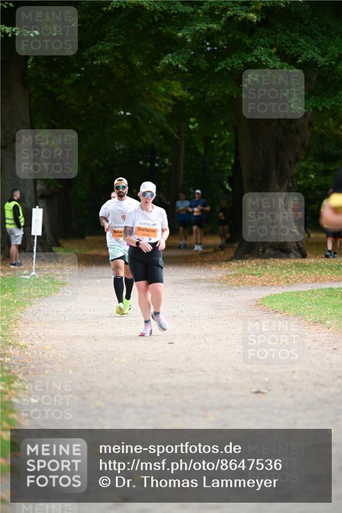 31.08.2025 - 21. Blankeneser Heldenlauf Dr. Thomas Lammeyer http://msf.ph/oto/8647536 31.08.2025 11:22:08 Laufen 5099, 5558 meine-sportfotos.de