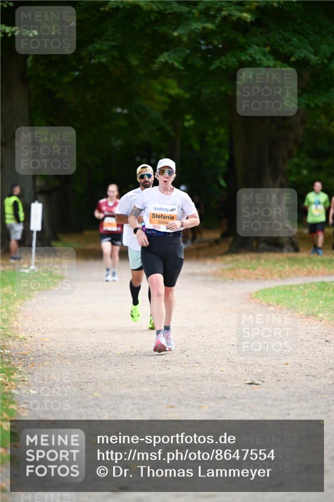 31.08.2025 - 21. Blankeneser Heldenlauf Dr. Thomas Lammeyer http://msf.ph/oto/8647554 31.08.2025 11:22:10 Laufen 5558 meine-sportfotos.de