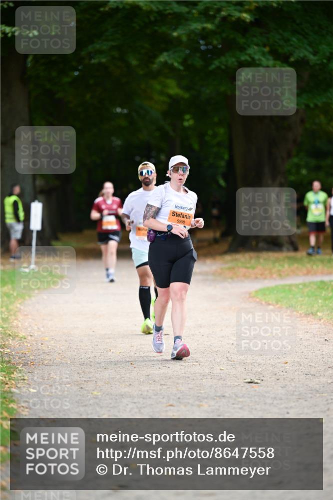 31.08.2025 - 21. Blankeneser Heldenlauf Dr. Thomas Lammeyer http://msf.ph/oto/8647558 31.08.2025 11:22:10 Laufen 5558 meine-sportfotos.de