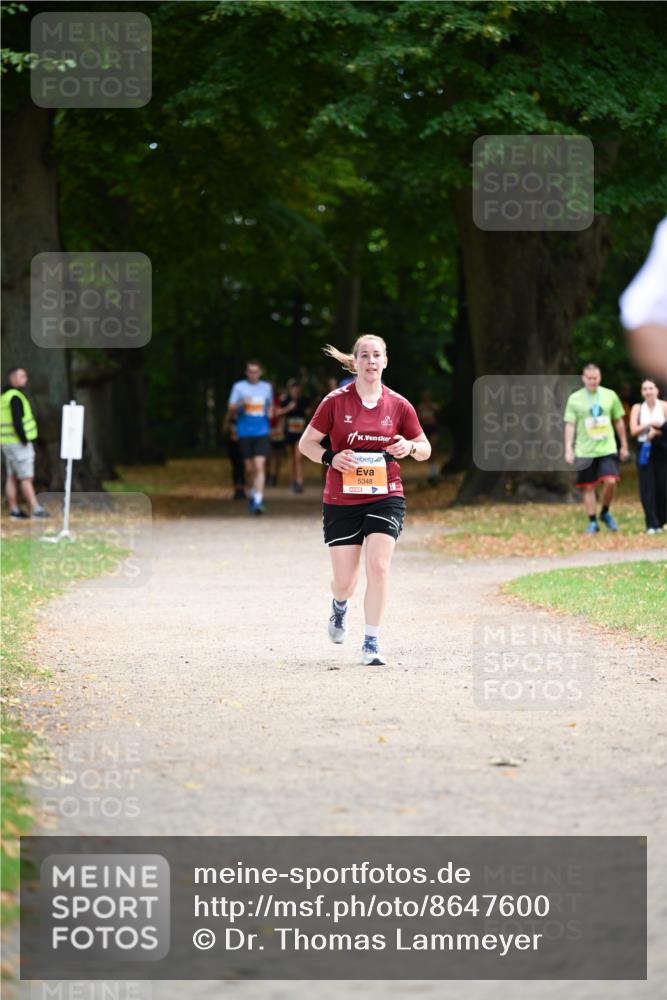 31.08.2025 - 21. Blankeneser Heldenlauf Dr. Thomas Lammeyer http://msf.ph/oto/8647600 31.08.2025 11:22:16 Laufen 5348 meine-sportfotos.de