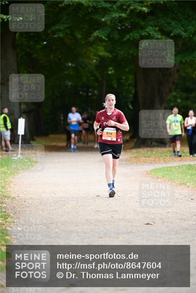 31.08.2025 - 21. Blankeneser Heldenlauf Dr. Thomas Lammeyer http://msf.ph/oto/8647604 31.08.2025 11:22:17 Laufen 5348 meine-sportfotos.de