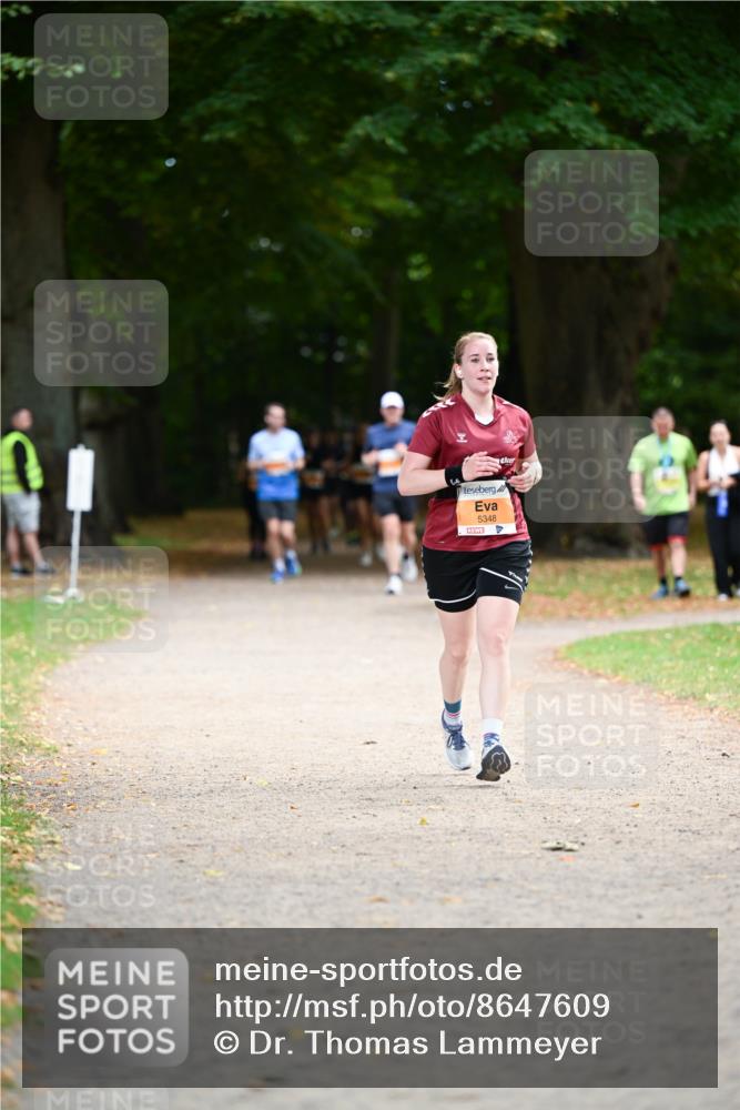 31.08.2025 - 21. Blankeneser Heldenlauf Dr. Thomas Lammeyer http://msf.ph/oto/8647609 31.08.2025 11:22:18 Laufen 5348 meine-sportfotos.de