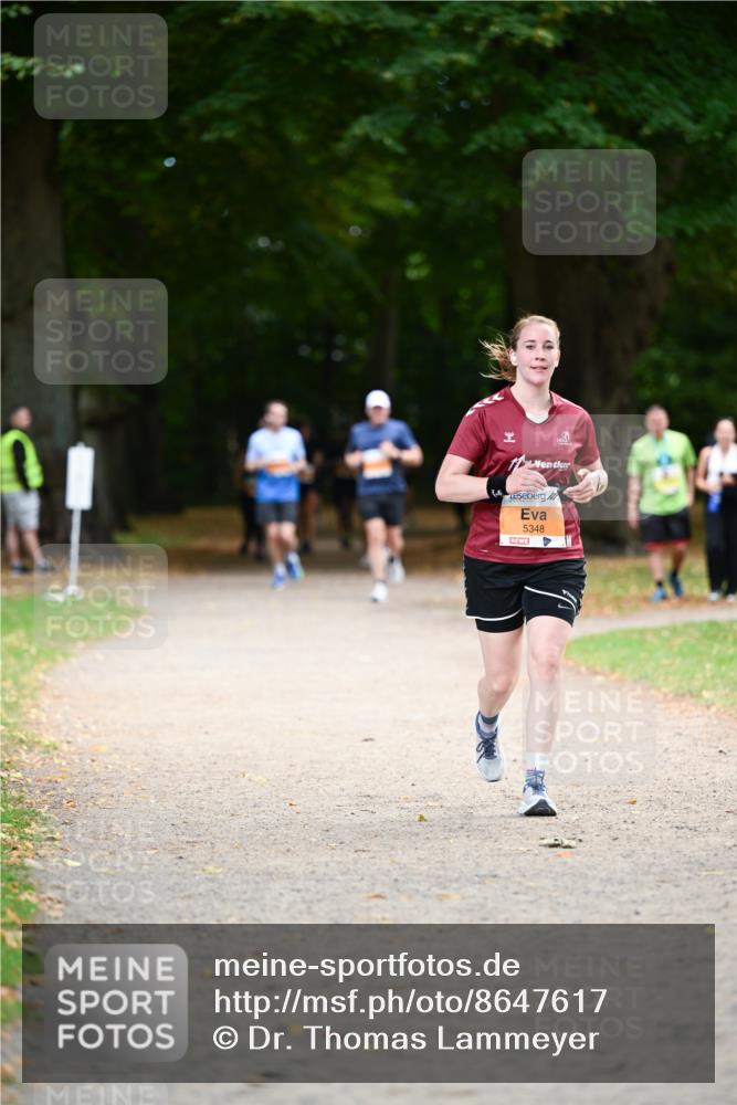 31.08.2025 - 21. Blankeneser Heldenlauf Dr. Thomas Lammeyer http://msf.ph/oto/8647617 31.08.2025 11:22:19 Laufen 5348 meine-sportfotos.de