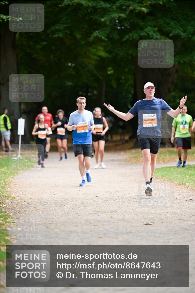 31.08.2025 - 21. Blankeneser Heldenlauf Dr. Thomas Lammeyer http://msf.ph/oto/8647643 31.08.2025 11:22:26 Laufen 5442 meine-sportfotos.de