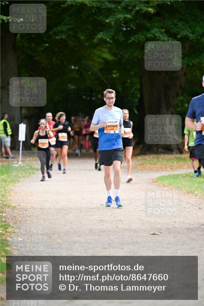 31.08.2025 - 21. Blankeneser Heldenlauf Dr. Thomas Lammeyer http://msf.ph/oto/8647660 31.08.2025 11:22:28 Laufen 5436 meine-sportfotos.de