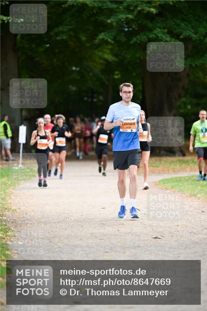 31.08.2025 - 21. Blankeneser Heldenlauf Dr. Thomas Lammeyer http://msf.ph/oto/8647669 31.08.2025 11:22:29 Laufen 5436 meine-sportfotos.de