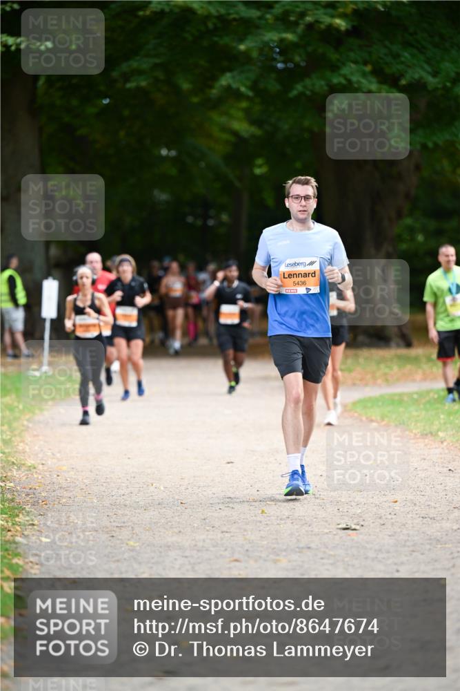 31.08.2025 - 21. Blankeneser Heldenlauf Dr. Thomas Lammeyer http://msf.ph/oto/8647674 31.08.2025 11:22:29 Laufen 5436, 4 meine-sportfotos.de