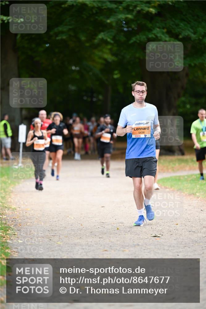 31.08.2025 - 21. Blankeneser Heldenlauf Dr. Thomas Lammeyer http://msf.ph/oto/8647677 31.08.2025 11:22:30 Laufen 5436 meine-sportfotos.de
