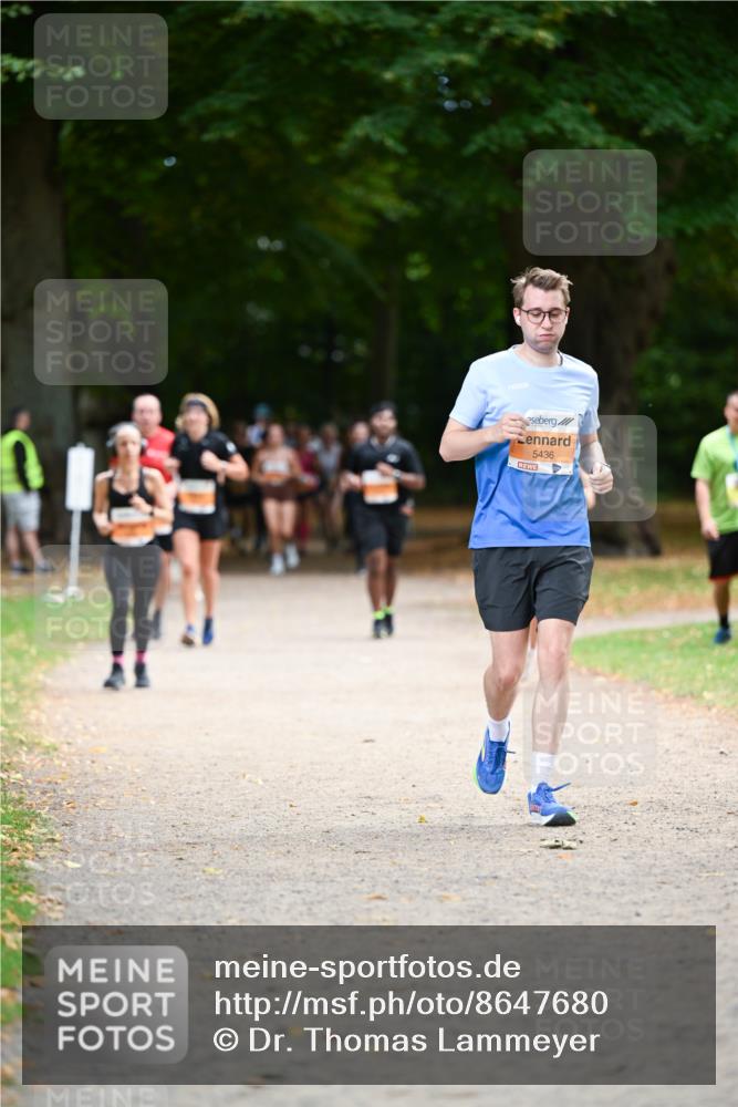 31.08.2025 - 21. Blankeneser Heldenlauf Dr. Thomas Lammeyer http://msf.ph/oto/8647680 31.08.2025 11:22:30 Laufen 5436 meine-sportfotos.de