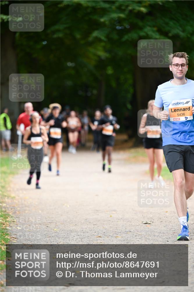 31.08.2025 - 21. Blankeneser Heldenlauf Dr. Thomas Lammeyer http://msf.ph/oto/8647691 31.08.2025 11:22:31 Laufen 5436 meine-sportfotos.de