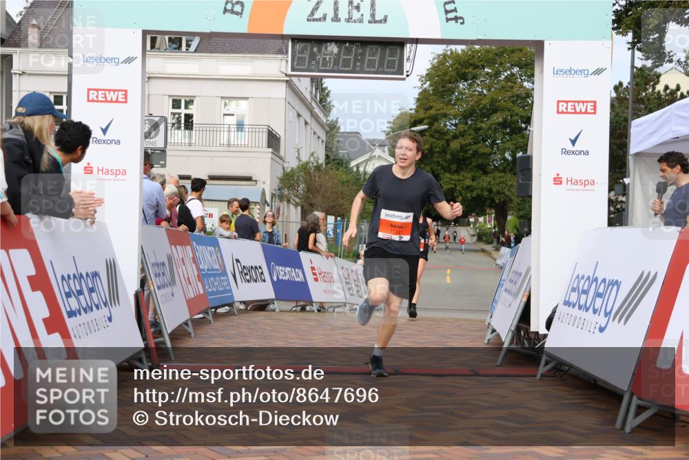 31.08.2025 - 21. Blankeneser Heldenlauf Strokosch-Dieckow http://msf.ph/oto/8647696 31.08.2025 09:48:51 Ziel 1171, 1128, 1172, 1129, 1077 meine-sportfotos.de