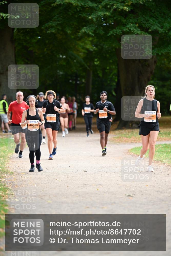 31.08.2025 - 21. Blankeneser Heldenlauf Dr. Thomas Lammeyer http://msf.ph/oto/8647702 31.08.2025 11:22:32 Laufen 5600, 5802 meine-sportfotos.de