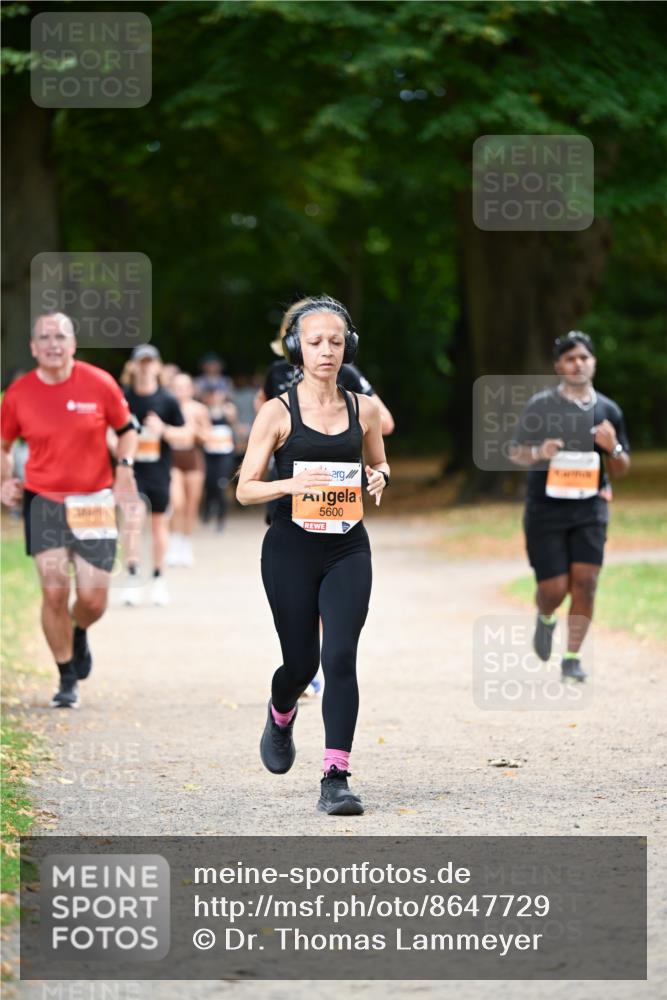 31.08.2025 - 21. Blankeneser Heldenlauf Dr. Thomas Lammeyer http://msf.ph/oto/8647729 31.08.2025 11:22:36 Laufen 5600 meine-sportfotos.de