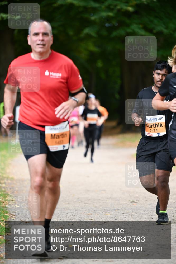 31.08.2025 - 21. Blankeneser Heldenlauf Dr. Thomas Lammeyer http://msf.ph/oto/8647763 31.08.2025 11:22:39 Laufen 5453, 5474 meine-sportfotos.de