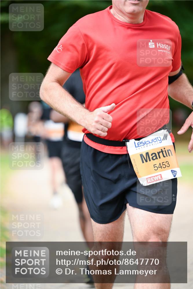 31.08.2025 - 21. Blankeneser Heldenlauf Dr. Thomas Lammeyer http://msf.ph/oto/8647770 31.08.2025 11:22:41 Laufen 5453 meine-sportfotos.de
