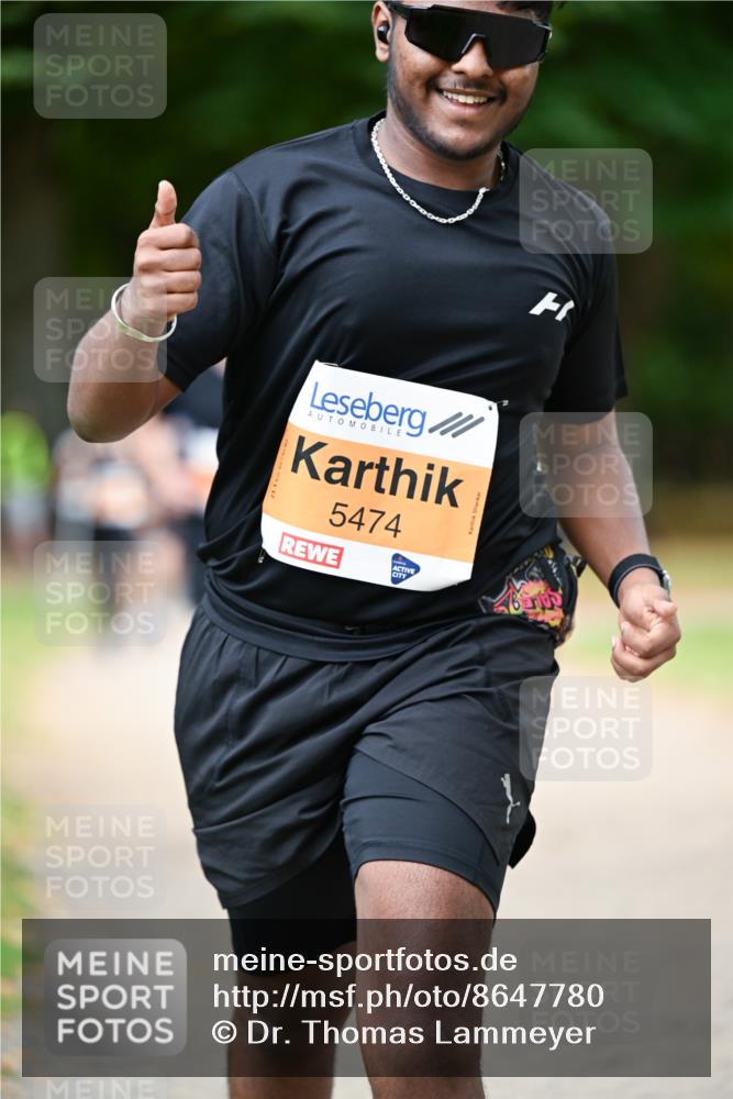 31.08.2025 - 21. Blankeneser Heldenlauf Dr. Thomas Lammeyer http://msf.ph/oto/8647780 31.08.2025 11:22:42 Laufen 5474 meine-sportfotos.de